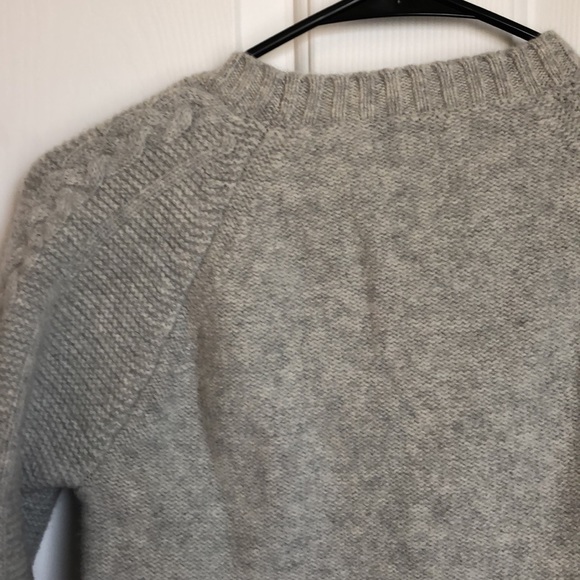 Madewell Merino Wool cable knit fringe Sweater. Extra fine 100% merino wool. EUC - Picture 8 of 10